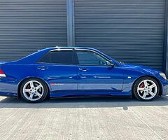 1999 Toyota Altezza - Image 4/10