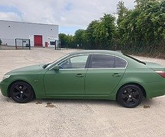 2004 530.d. nct 22.11.22. Deep green matt,and black wrap. Big spec - Image 4/10