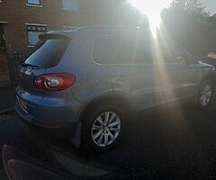 2009 Volkswagen Tiguan - Image 3/7