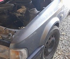 Ford escort 1.3 laser  1989 - Image 3/9