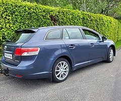 2010 Toyota Avensis Estate 2.0 Diesel 270 Road Tax Per Year - Image 10/10