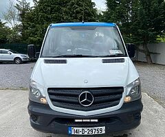 141 2014 Sprinter 313 LWB .160 PS MANUAL.Brand new body .Doe&Tax .Drive on car licence.