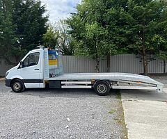 141 2014 Sprinter 313 LWB .160 PS MANUAL.Brand new body .Doe&Tax .Drive on car licence. - Image 7/8