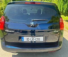 2010 PEUGEOT 5008 - Image 4/9