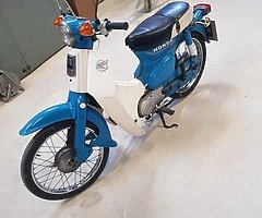 Honda c70 1982