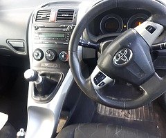 Toyota auris
