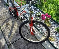 bike in good condition. New tube - Image 4/7