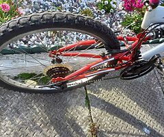 bike in good condition. New tube - Image 5/7