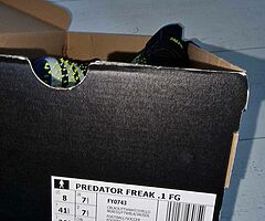 Adidas - Image 8/9