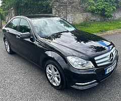 Mercedes C220 2014 manual transmission car is spotless
