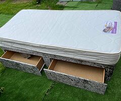 SINGLE BED WHIT MATTRES - Image 3/3