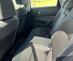 Nissan Qashkai 2008 1.5 Diesel manual transmission driving perfect - Image 5/10