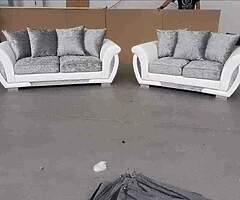 Brand new high quality Italian crushed velvet 3+2 suite of furniture