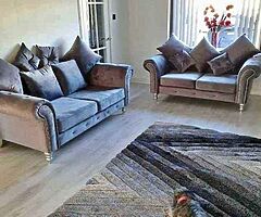Brand new high quality Italian plush grey velvet 3+2 suite of furniture - Image 4/4