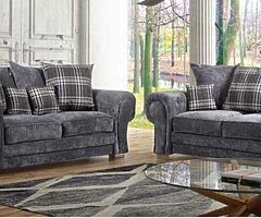 Brand new high quality designer 3+2 suite of furniture