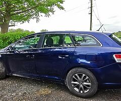 2011 Toyota Avensis Estate Low mileage