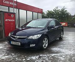 Honda Civic 1.8 ivtec  2007 petrol manual. - Image 10/10