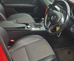 2011 Mercedes-Benz C-Class - Image 4/7