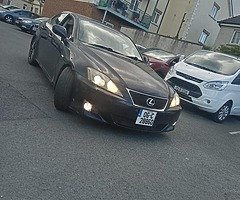 Lexus I220d