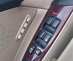 Lexus I220d - Image 6/7