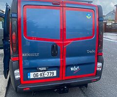 Renault Trafic - Image 4/10