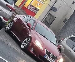 Is250