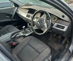 05 BMW 520d For parts - Image 3/4