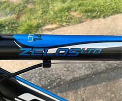￼ Carrera racer bike - Image 4/8