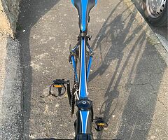 ￼ Carrera racer bike - Image 6/8