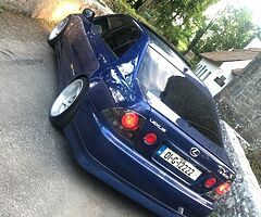 Is200 - Image 7/9