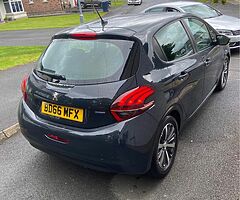 2016 Peugeot 208