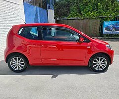 Volkswagen Up Automatic