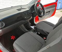 Volkswagen Up Automatic - Image 6/10