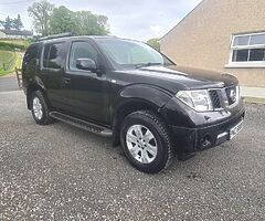 2007 Nissan Pathfinder (5 Seater)