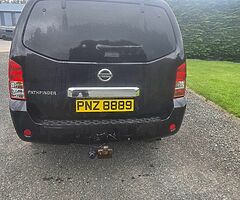 2007 Nissan Pathfinder (5 Seater) - Image 5/9