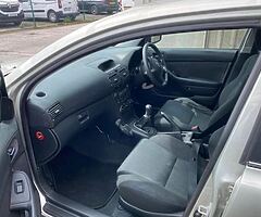 Toyota avensis - Image 6/7