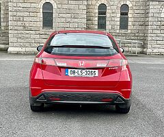 Honda Civic 1.3 petrol . Manual . Cheap tax - Image 6/9