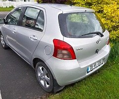 08 Toyota Yaris - Image 4/5