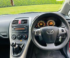 2011 Toyota Auris,only 100080km, 1.4 Diesel,tax 03/23, NCT 09/22 - Image 7/8