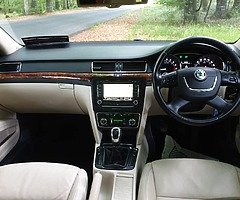 10 SKODA SUPERB TDI MANUAL ELEGANCE . €4,250.@ REDDY 2 DRIVE LTD - Image 5/10