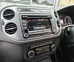 2015 Volkswagen Tiguan 2.0 TDI ** SALE ** - Image 9/10