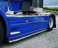 Lorry side led bars