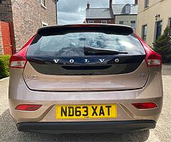 2015 Volvo V40 - Image 4/10