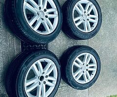 Audi Q7 18 inch genuine alloy wheels