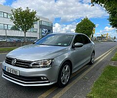 2015 Volkswagen Jetta 2.0 diesel dsg automatic - Image 5/9