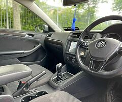 2015 Volkswagen Jetta 2.0 diesel dsg automatic - Image 9/9