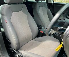 2011 SEAT Leon - Image 4/10