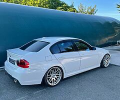 BMW E90