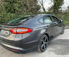 2015 Ford Mondeo Hatchback long test and tax low mileage - Image 7/10