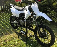Ten Ten 125
